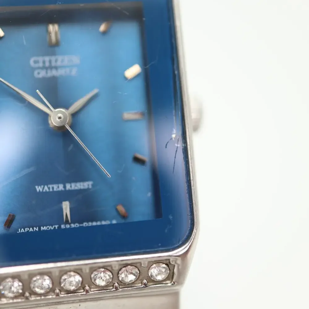 Vintage Citizen Womens Blue 19mm Diamond Tank Watch 5.75